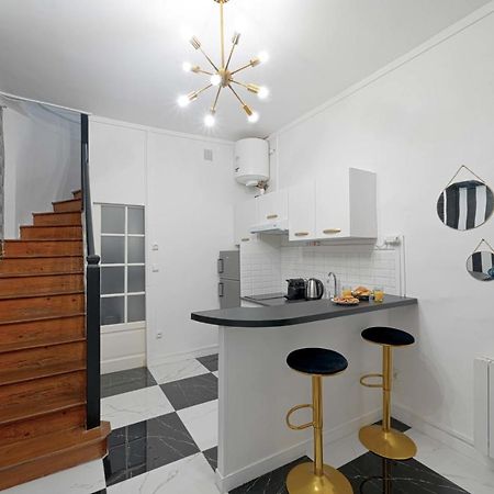 Apartamento Black & White - Chic & Petit Maison- Pigalle 9Eme París Exterior foto